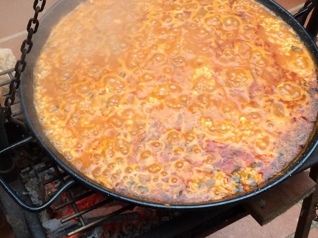 Paella in Reiners Pub Charco del Palo