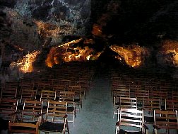 La sala de conciertos de la Cueva de los Verdes