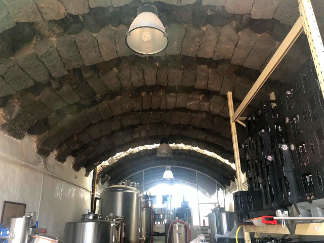 Vault with volcanic stone