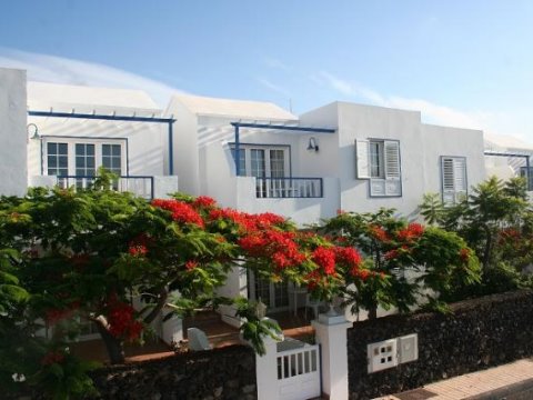 Villas Apartments Vistamar