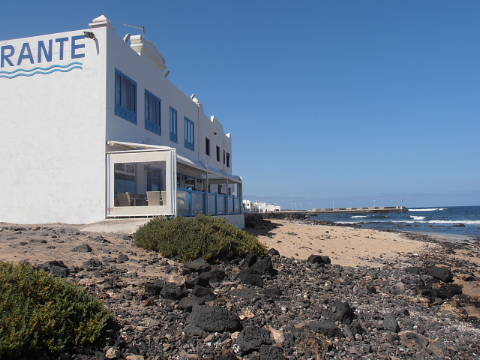 Ferienwohnungen Famara Beach Apartment